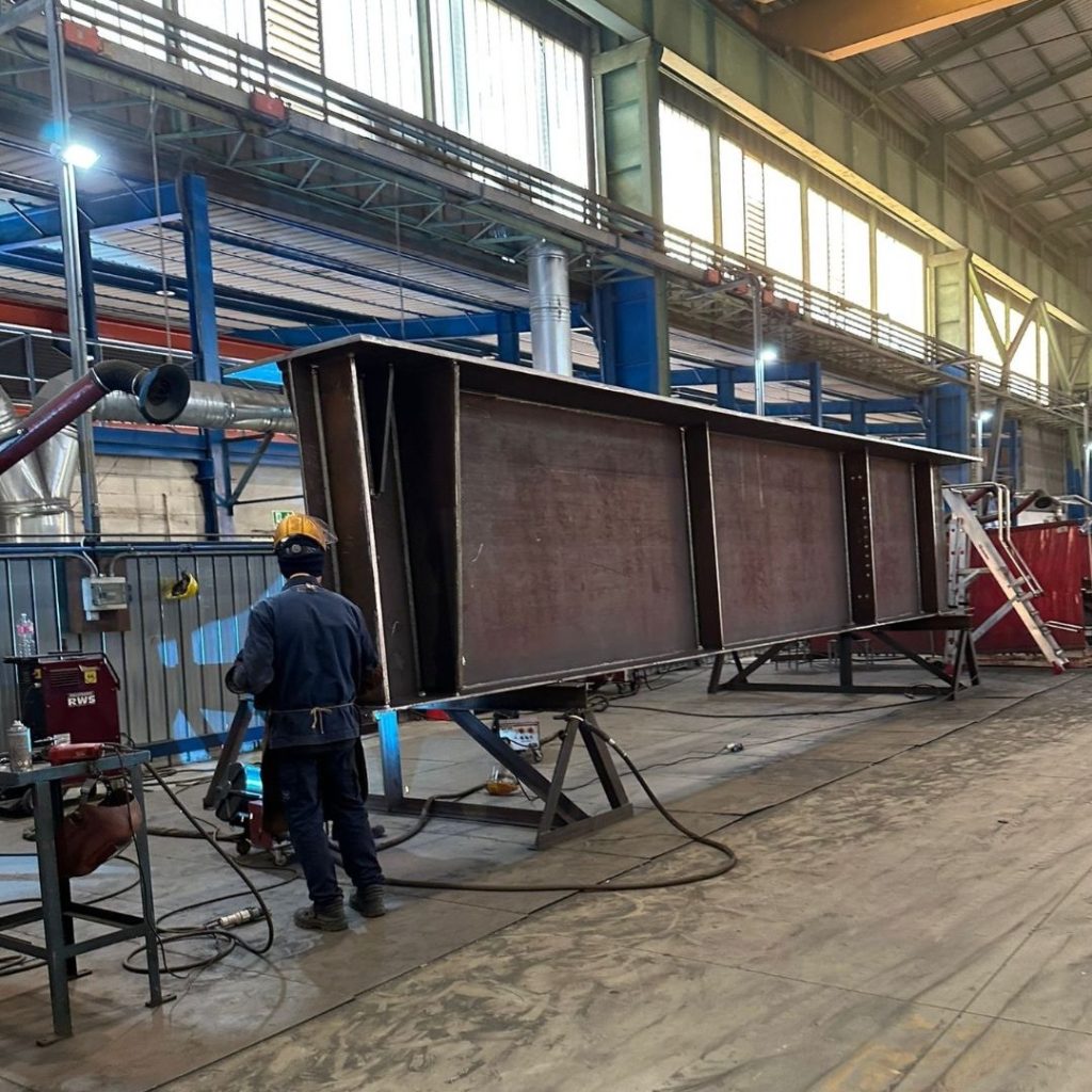 Lavorazioni nello stabilimento di EuroprogressGroup